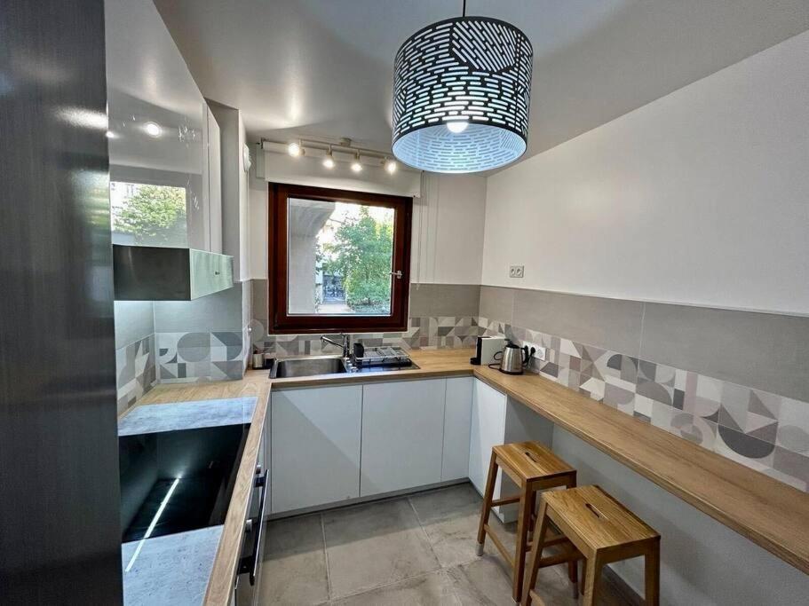 Splendid 92M2 Renovated, 4 Rooms Charenton-le-Pont Exterior photo