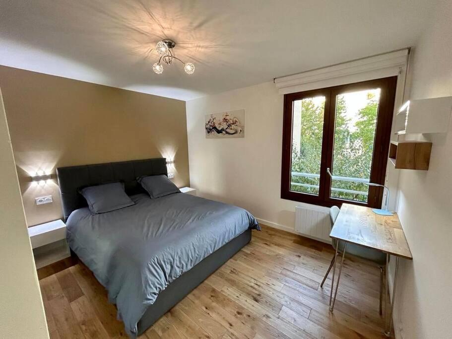 Splendid 92M2 Renovated, 4 Rooms Charenton-le-Pont Exterior photo